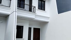 Rumah dijual dengan 3 kamar tidur di Bekasi Jaya, Jawa Barat