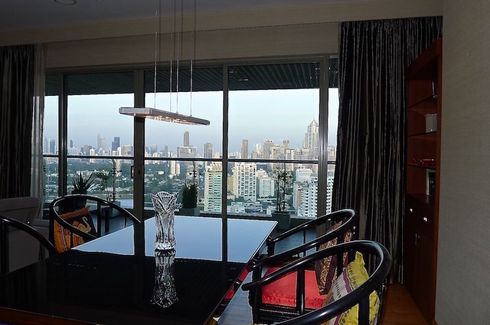 2 Bedroom Apartment for sale in Khlong Toei, Bangkok near BTS Asoke