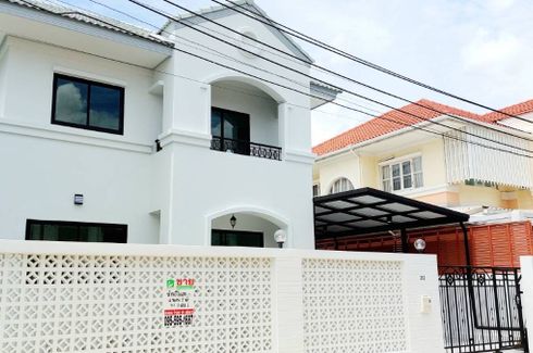 4 Bedroom House for sale in Bang Ramat, Bangkok