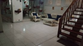 4 Bedroom House for sale in Santa Lucia, Metro Manila