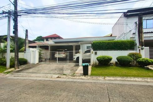 4 Bedroom House for rent in Batasan Hills, Metro Manila
