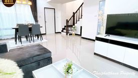 3 Bedroom Townhouse for sale in Khlong Sam, Pathum Thani