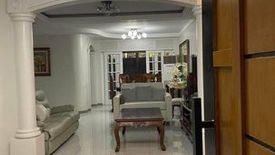 3 Bedroom Townhouse for rent in Loyola Heights, Metro Manila near LRT-2 Katipunan