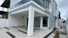 4 Bedroom House for sale in Rawang, Selangor