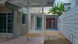 4 Bedroom Townhouse for sale in Lat Sawai, Pathum Thani