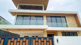 7 Bedroom House for sale in New Alabang Village, Metro Manila