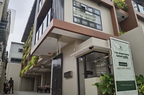 4 Bedroom House for sale in Socorro, Metro Manila near MRT-3 Santolan