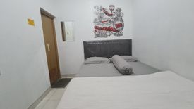 Rumah dijual dengan 22 kamar tidur di Tomang, Jakarta