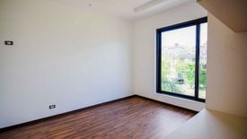 5 Bedroom House for sale in McKinley Hill, Metro Manila