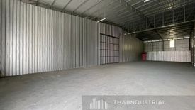 Warehouse / Factory for rent in Khlong Chan, Bangkok