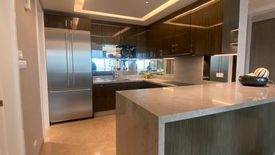 3 Bedroom Condo for sale in Rockwell, Metro Manila near MRT-3 Guadalupe