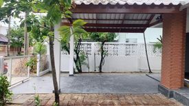 3 Bedroom House for rent in Saphan Sung, Bangkok