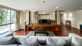 4 Bedroom Apartment for rent in Sathorn Gallery Residences, Silom, Bangkok near BTS Surasak