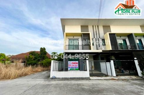 3 Bedroom Townhouse for sale in Choeng Noen, Rayong