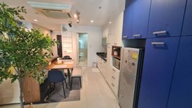 2 Bedroom Condo for rent in Bang Kapi, Bangkok near MRT Phetchaburi