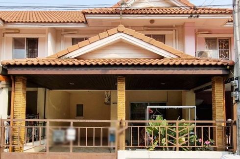3 Bedroom Townhouse for sale in Khlong Udom Chonlachon, Chachoengsao