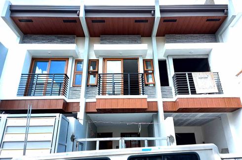 3 Bedroom House for sale in Barangay 42, Metro Manila near LRT-1 R. Papa