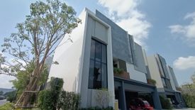 4 Bedroom House for sale in Hua Mak, Bangkok near MRT Si Burapha