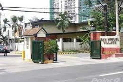 House for rent in Urdaneta, Metro Manila near MRT-3 Ayala