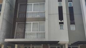 3 Bedroom Townhouse for sale in Laging Handa, Metro Manila