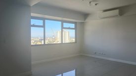 2 Bedroom Condo for sale in Luz, Cebu
