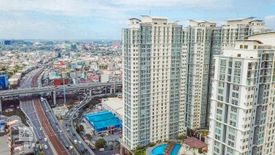 2 Bedroom Condo for sale in San Lorenzo Place, Bangkal, Metro Manila near MRT-3 Magallanes