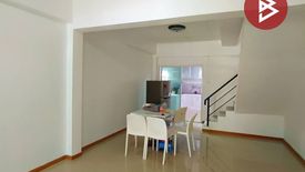 3 Bedroom Townhouse for sale in Sam Wa Tawan Tok, Bangkok