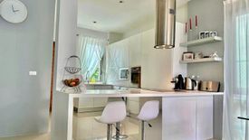 3 Bedroom Townhouse for sale in Wichit, Phuket