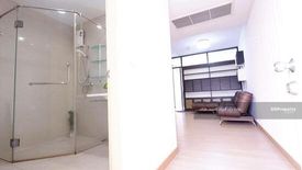 1 Bedroom Condo for sale in Khlong Ton Sai, Bangkok near BTS Saphan Taksin