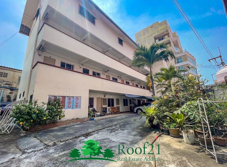 Entire Building Apartment for sale in City center only 600m. to Central Festival  Pattaya Beach/ C-0013D ? Commercial for sale in Chonburi | Dot Property