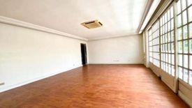 5 Bedroom House for sale in Dasmariñas North, Metro Manila near MRT-3 Magallanes