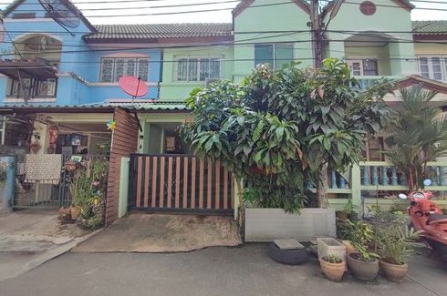 3 Bedroom Townhouse for sale in Prawet, Bangkok