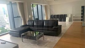 3 Bedroom Condo for sale in The Met, Thung Maha Mek, Bangkok near BTS Chong Nonsi