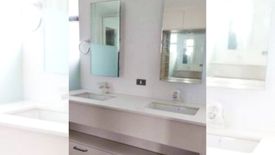 5 Bedroom House for sale in McKinley Hill, Metro Manila