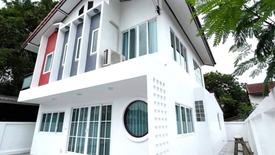 3 Bedroom House for sale in Sam Wa Tawan Tok, Bangkok