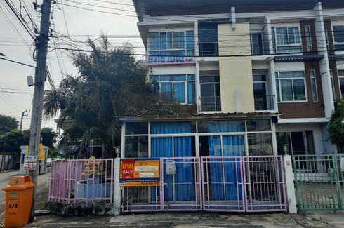 3 Bedroom Townhouse for sale in Grandville Urbanist, Hua Mak, Bangkok near MRT Yaek Lam Sali