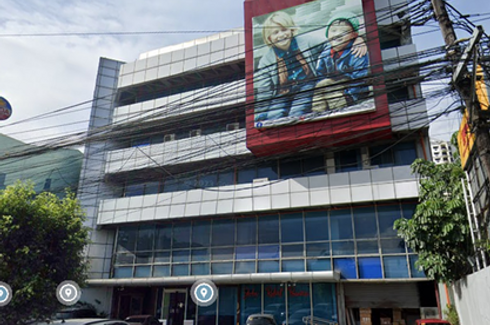 Office for rent in Laging Handa, Metro Manila near MRT-3 Kamuning