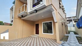 4 Bedroom House for sale in BF Resort Village, Talon Dos, Metro Manila