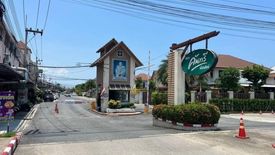 Townhouse for sale in Samet, Chonburi