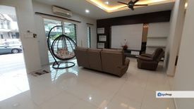 4 Bedroom House for sale in Kerling, Selangor