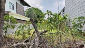 Land for sale in Industrial Valley, Metro Manila near LRT-2 Santolan