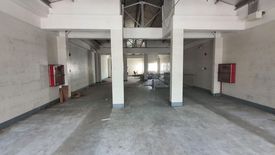 Warehouse / Factory for rent in Quiapo, Metro Manila near LRT-1 Carriedo