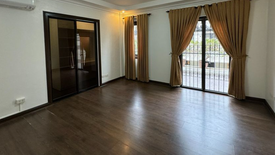 4 Bedroom Townhouse for rent in Kapitolyo, Metro Manila