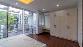 4 Bedroom Townhouse for sale in Kapitolyo, Metro Manila