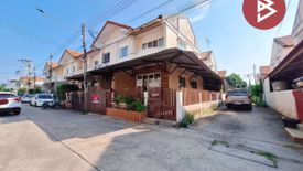 3 Bedroom Townhouse for sale in Ban Bo, Samut Sakhon