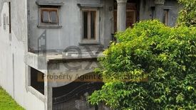 Rumah dijual dengan 6 kamar tidur di Lengkong Wetan, Banten