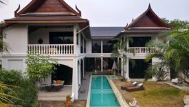 5 Bedroom House for sale in Talat Khwan, Chiang Mai