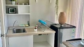 1 Bedroom Condo for sale in Bowon Niwet, Bangkok near MRT Democracy Monument