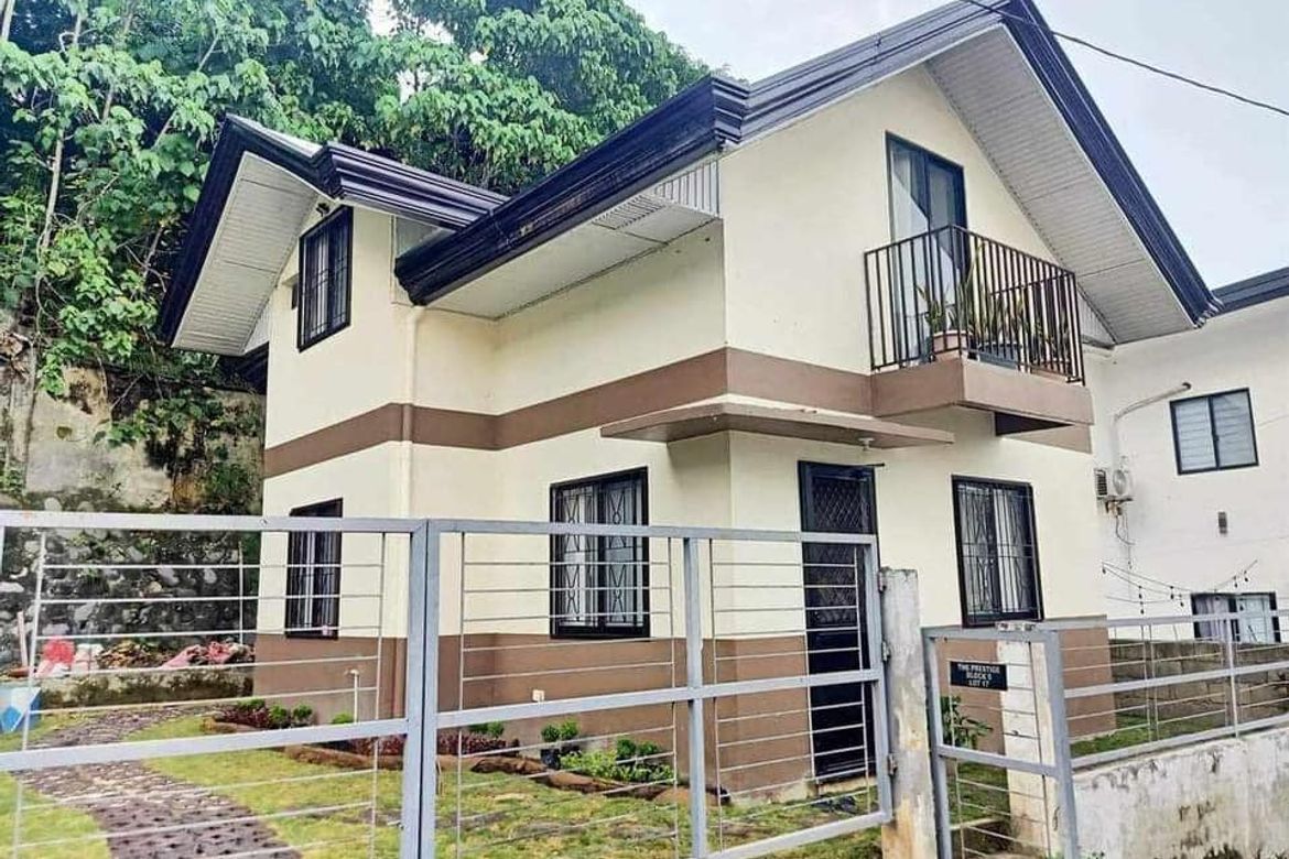 For Rent FullyFurnished 2Storey House in The Prestige Subdivision Davao City 📌 House for rent