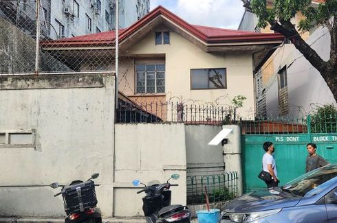4 Bedroom House for sale in E. Rodriguez, Metro Manila near LRT-2 Araneta Center-Cubao